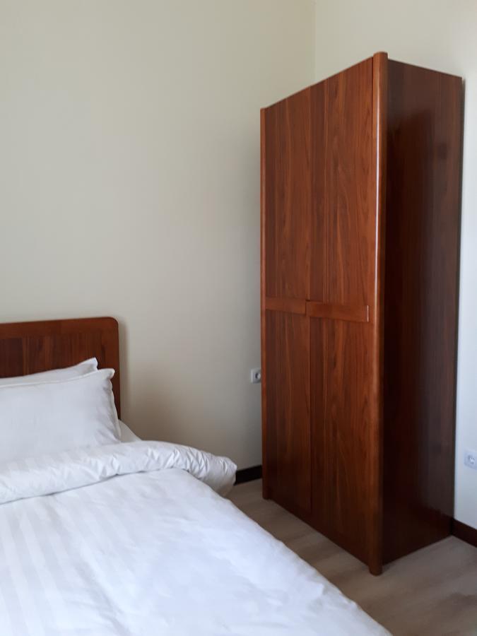 Kok-Art Hotel Jalal-Abad Ngoại thất bức ảnh