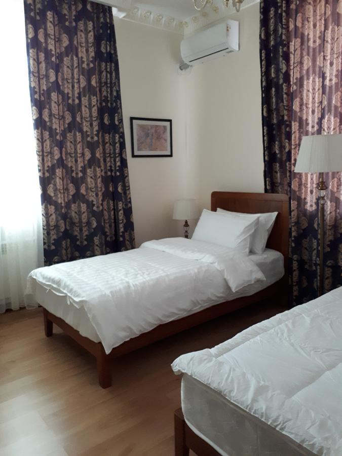 Kok-Art Hotel Jalal-Abad Ngoại thất bức ảnh