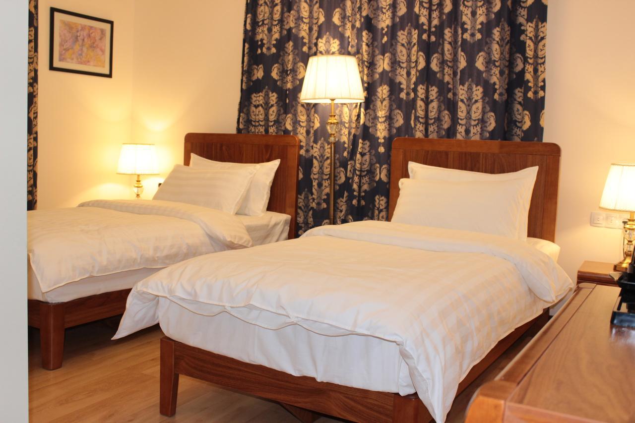 Kok-Art Hotel Jalal-Abad Ngoại thất bức ảnh